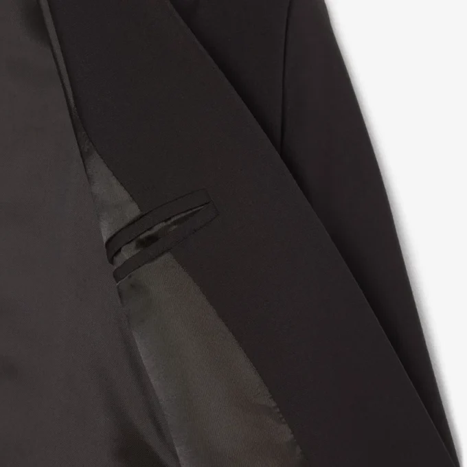 Giacca in lana da donna slim fit con logo ricamato Giacca in lana da donna slim fit con logo ricamato