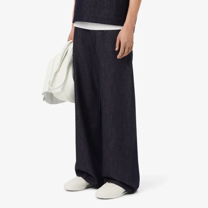 Jeans in denim a gamba dritta Runway Jeans in denim a gamba dritta Runway