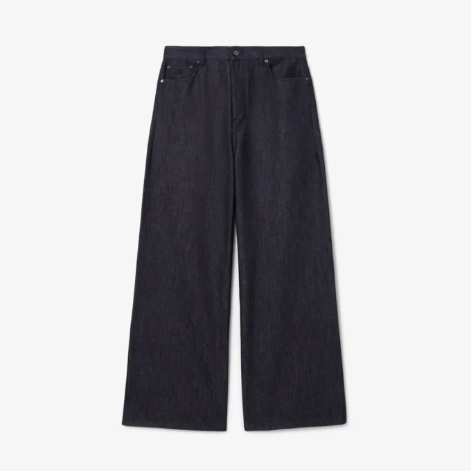 Jeans in denim a gamba dritta Runway Jeans in denim a gamba dritta Runway