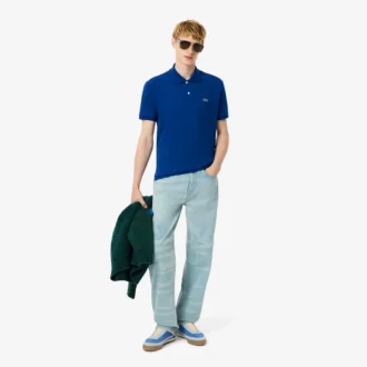 Jeans in denim da uomo a vestibilità dritta con motivo paesaggistico