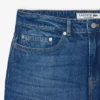 Jeans indaco da uomo a 5 tasche e taglio dritto Jeans indaco da uomo a 5 tasche e taglio dritto