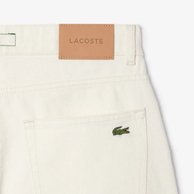 Jeans indaco da uomo a 5 tasche e taglio dritto Jeans indaco da uomo a 5 tasche e taglio dritto