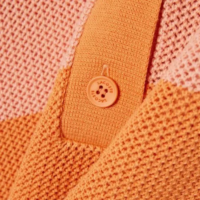 Maglione a righe con collo a polo in maglia a rete Maglione a righe con collo a polo in maglia a rete