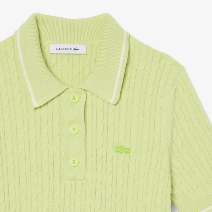 Maglione a righe con collo a polo in maglia a trecce Maglione a righe con collo a polo in maglia a trecce