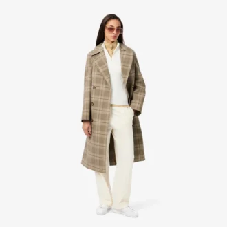 Maglione da donna a collo alto in maglia a coste 3D