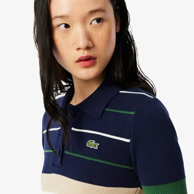 Maglione da donna con collo a polo a righe, prodotto in Francia Maglione da donna con collo a polo a righe, prodotto in Francia