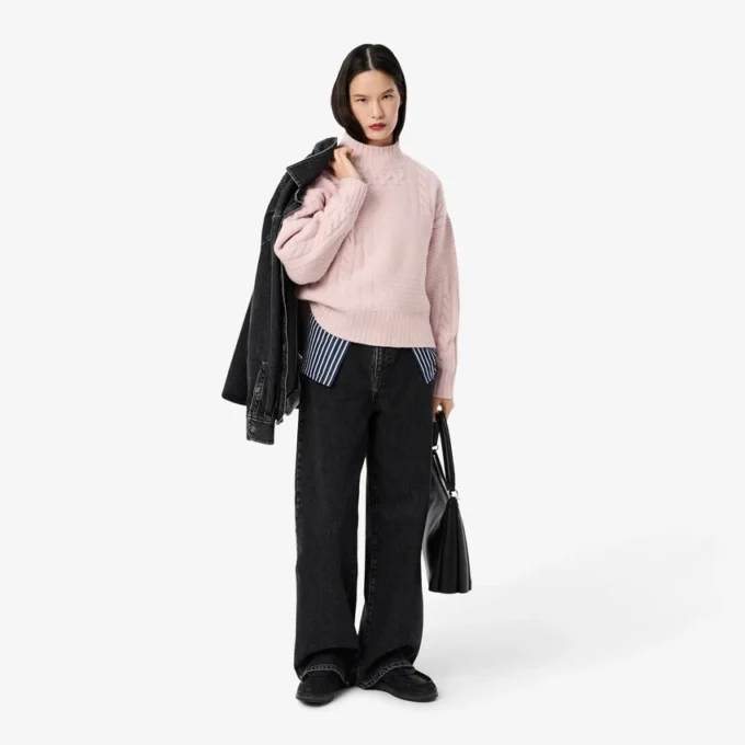 Maglione da donna in lana a collo alto con effetto patchwork Maglione da donna in lana a collo alto con effetto patchwork
