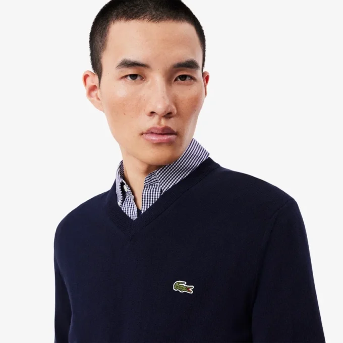 Maglione da uomo in cotone con scollo a V Maglione da uomo in cotone con scollo a V