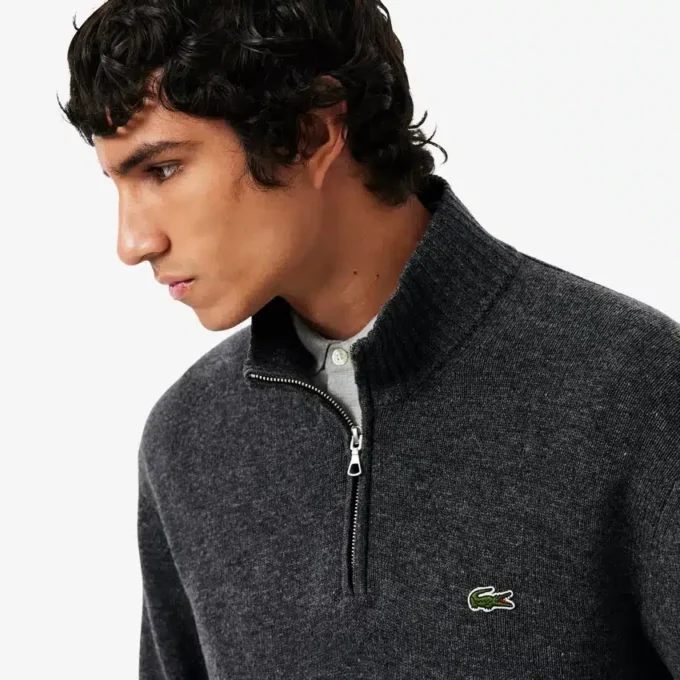Maglione da uomo in lana con collo alto e zip Maglione da uomo in lana con collo alto e zip