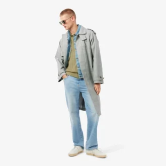 Maglione da uomo in maglia a costine fluida con collo a polo