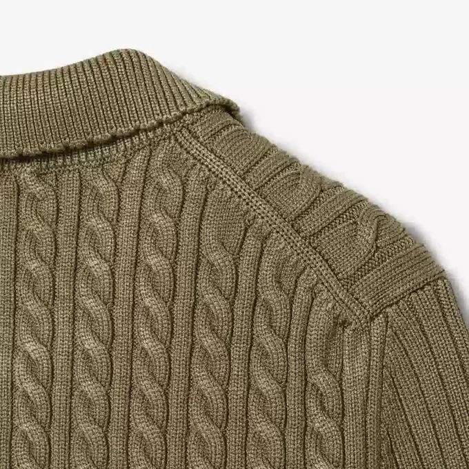 Maglione Runway con collo a polo e lavorazione a trecce Maglione Runway con collo a polo e lavorazione a trecce