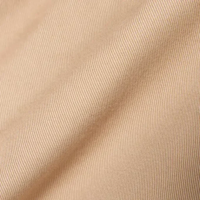 Pantaloncini chino in twill di cotone elasticizzato Pantaloncini chino in twill di cotone elasticizzato