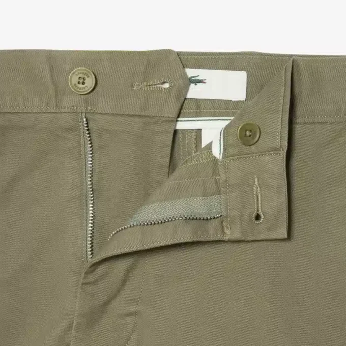 Pantaloncini chino in twill elasticizzato Pantaloncini chino in twill elasticizzato
