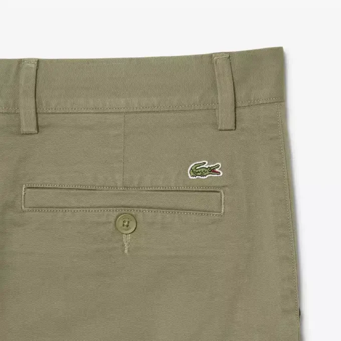 Pantaloncini chino in twill elasticizzato Pantaloncini chino in twill elasticizzato