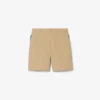 Pantaloncini da uomo in nylon idrorepellente e antivento Pantaloncini da uomo in nylon idrorepellente e antivento