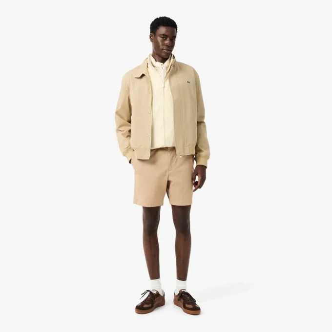 Pantaloncini in cotone elasticizzato dalla vestibilità regolare
