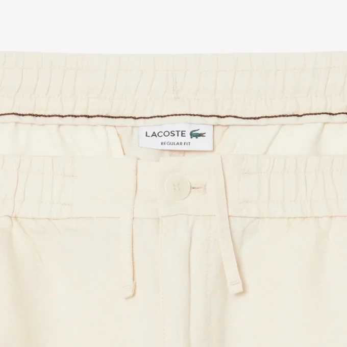 Pantaloncini in twill misto lino, vestibilità regolare
