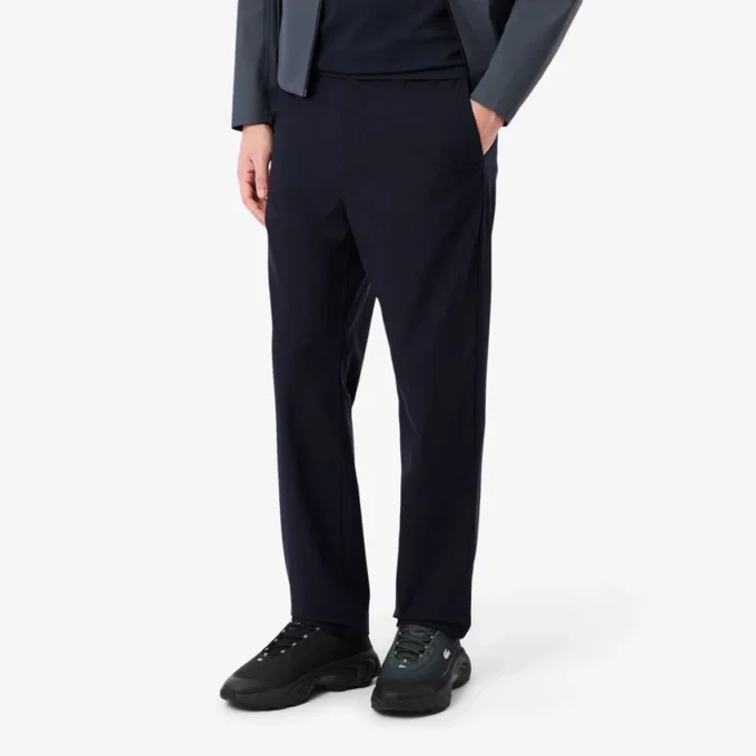 Pantaloni chino elasticizzati a vestibilità regolare Pantaloni chino elasticizzati a vestibilità regolare