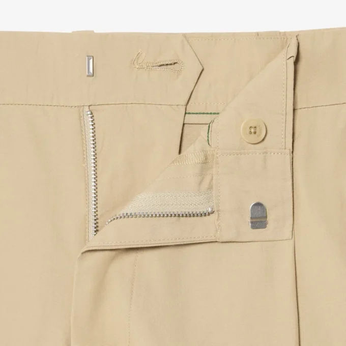Pantaloni chino in cotone dalla vestibilità dritta Pantaloni chino in cotone dalla vestibilità dritta