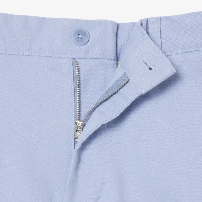 Pantaloni chino in cotone dalla vestibilità regolare Pantaloni chino in cotone dalla vestibilità regolare