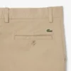 Pantaloni chino in cotone dalla vestibilità regolare Pantaloni chino in cotone dalla vestibilità regolare