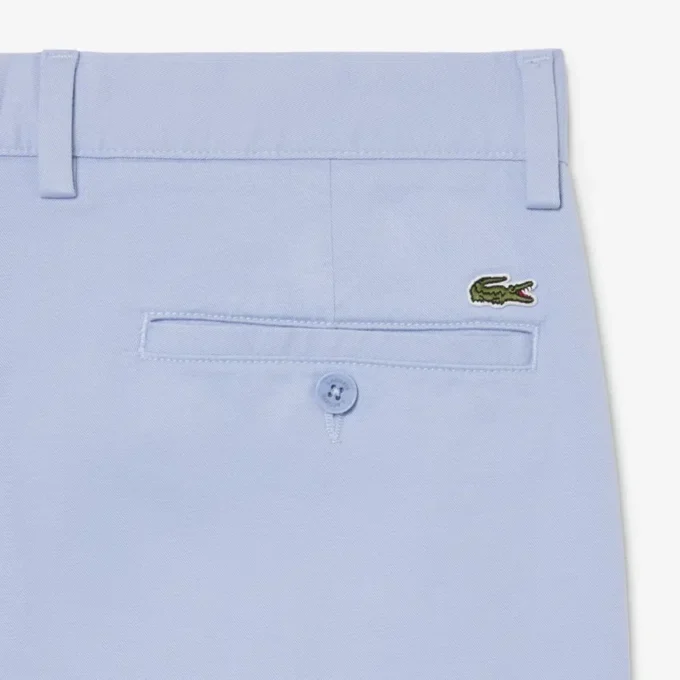 Pantaloni chino in cotone dalla vestibilità regolare Pantaloni chino in cotone dalla vestibilità regolare