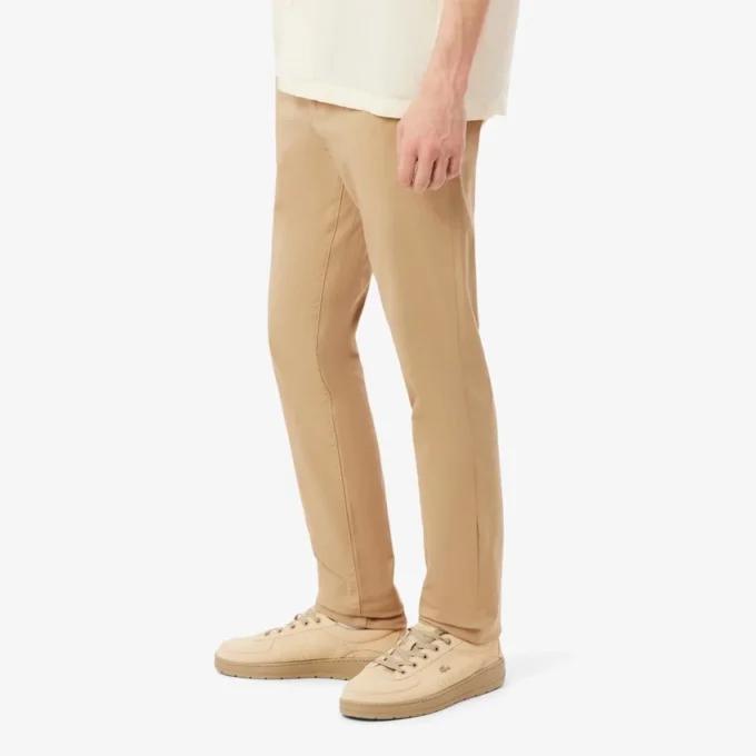 Pantaloni chino slim fit in twill elasticizzato Pantaloni chino slim fit in twill elasticizzato