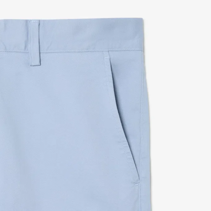 Pantaloni chino slim fit in twill elasticizzato Pantaloni chino slim fit in twill elasticizzato
