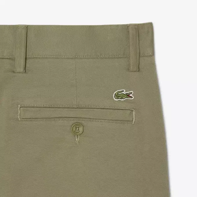Pantaloni chino slim fit in twill elasticizzato Pantaloni chino slim fit in twill elasticizzato