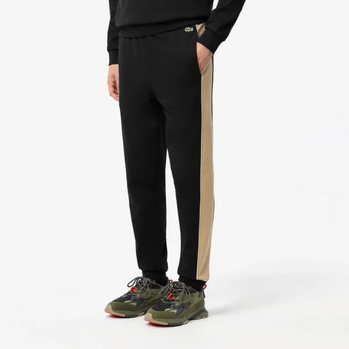 Pantaloni da tuta da uomo a gamba affusolata Pantaloni da tuta da uomo a gamba affusolata