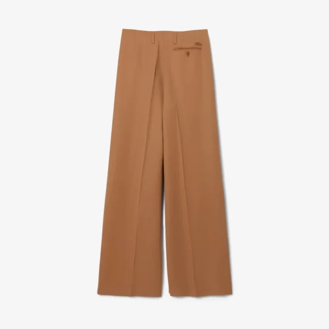 Pantaloni sartoriali in lana dal taglio ampio ispirati alle passerelle Pantaloni sartoriali in lana dal taglio ampio ispirati alle passerelle
