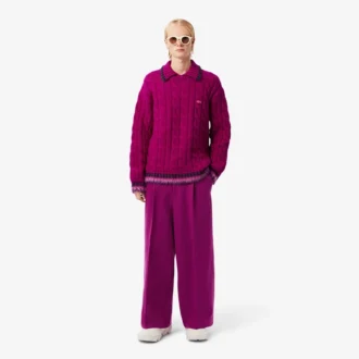 Pantaloni sartoriali in lana fiammata dal taglio ampio della collezione Runway