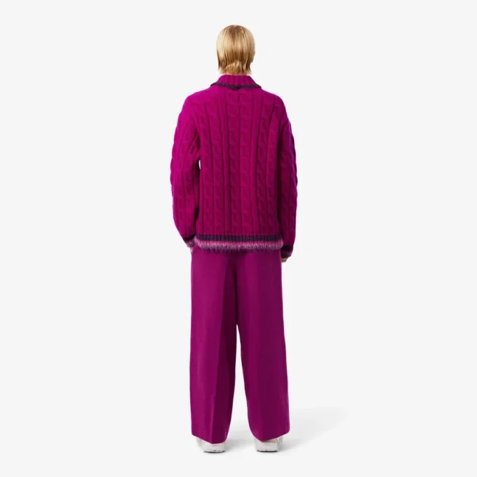 Pantaloni sartoriali in lana fiammata dal taglio ampio della collezione Runway Pantaloni sartoriali in lana fiammata dal taglio ampio della collezione Runway