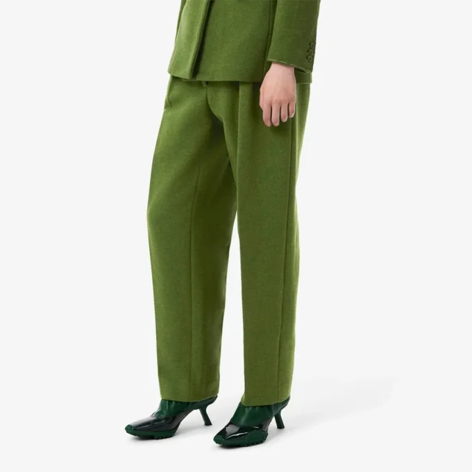 Pantaloni sartoriali in lana fiammata dal taglio dritto della collezione Runway
