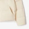 Piumino da donna con cappuccio e vestibilità comoda Piumino da donna con cappuccio e vestibilità comoda
