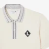 Polo con badge dalla vestibilità classica, prodotta in Francia Polo con badge dalla vestibilità classica, prodotta in Francia