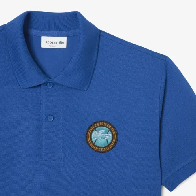 Polo da uomo Classic Fit con badge Petit Piqué Polo da uomo Classic Fit con badge Petit Piqué