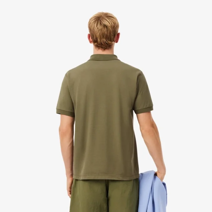Polo da uomo in piqué con motivo ricamato e vestibilità classica Polo da uomo in piqué con motivo ricamato e vestibilità classica