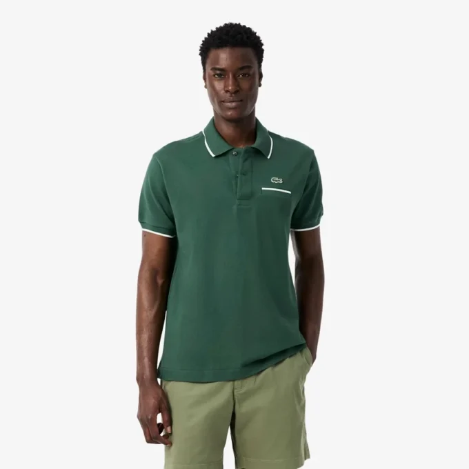 Polo da uomo L.12.12 con taschino e vestibilità classica Polo da uomo L.12.12 con taschino e vestibilità classica