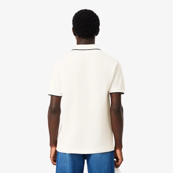 Polo da uomo L.12.12 con taschino e vestibilità classica Polo da uomo L.12.12 con taschino e vestibilità classica
