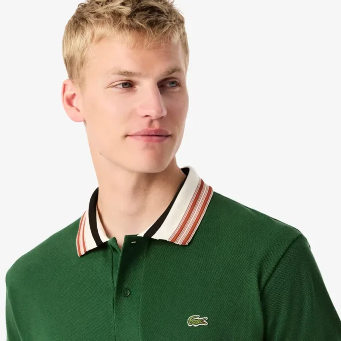 Polo da uomo Made in France con colletto a righe e vestibilità classica Polo da uomo Made in France con colletto a righe e vestibilità classica