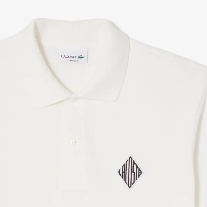 Polo in piqué con badge e vestibilità classica Polo in piqué con badge e vestibilità classica