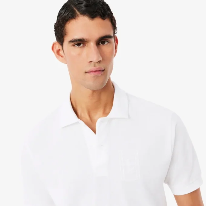 Polo Petit Piqué con dettagli ricamati e vestibilità classica
