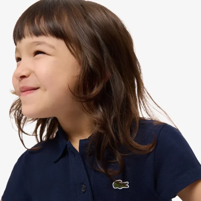 Polo Piqua con collo smerlato da bambina Polo Piqua con collo smerlato da bambina
