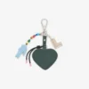 Portachiavi con ciondoli a forma di cuore e coccodrillo Portachiavi con ciondoli a forma di cuore e coccodrillo