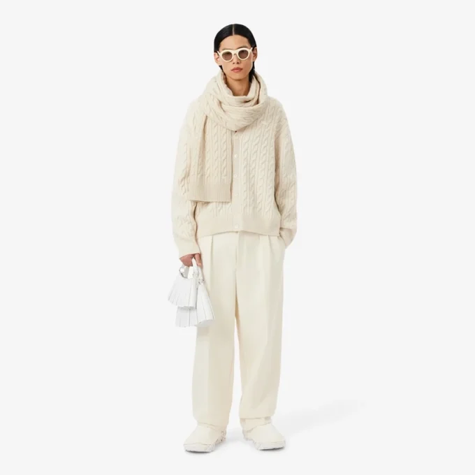 Sciarpa in cashmere a trecce Runway Sciarpa in cashmere a trecce Runway