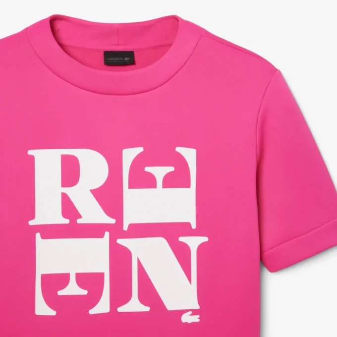 T-shirt con stampa grafica in raso Runway