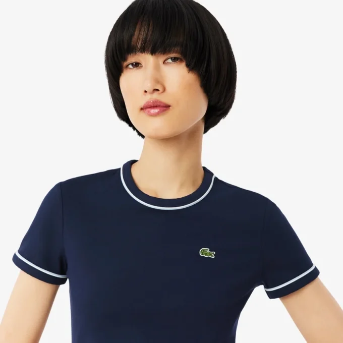 T-shirt da donna in jersey con bordi a contrasto T-shirt da donna in jersey con bordi a contrasto