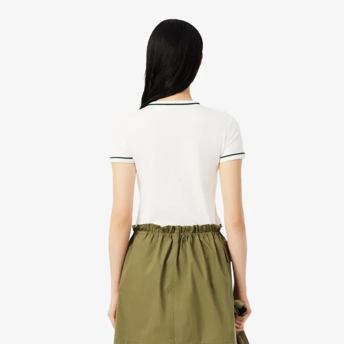 T-shirt da donna in jersey con bordi a contrasto T-shirt da donna in jersey con bordi a contrasto