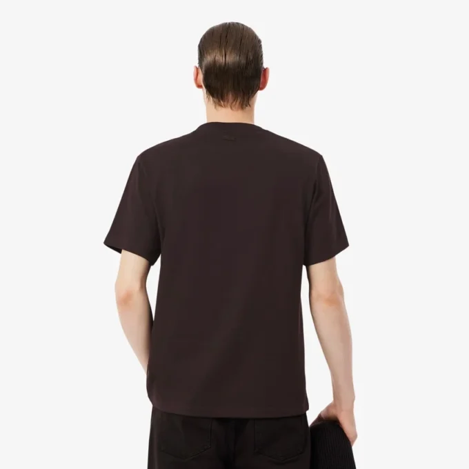 T-shirt dal taglio classico con grande stemma T-shirt dal taglio classico con grande stemma